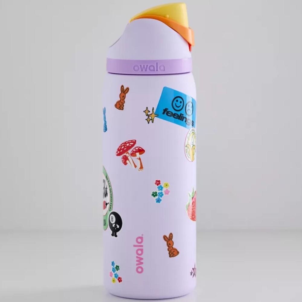 NWT Owala Exclusive Dear Diary FreeSip 32 oz Water Bottle